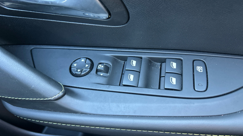 Peugeot 208 1.2 PureTech 130 GT 5dr EAT8 Petrol Hatchback